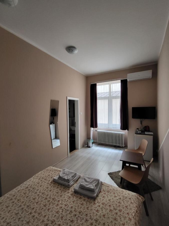 Hostel Fine Beograd Eksteriør bilde