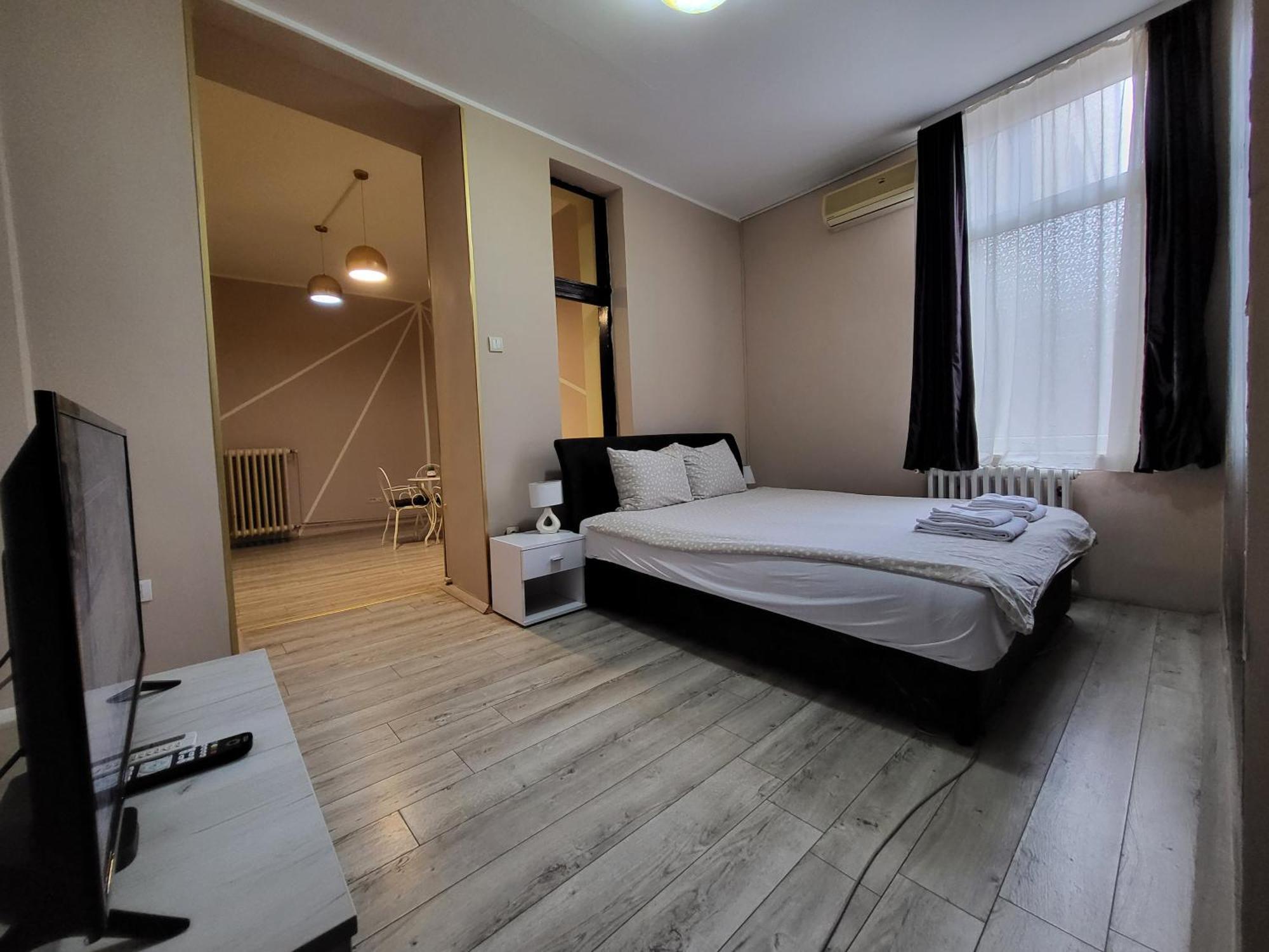 Hostel Fine Beograd Rom bilde