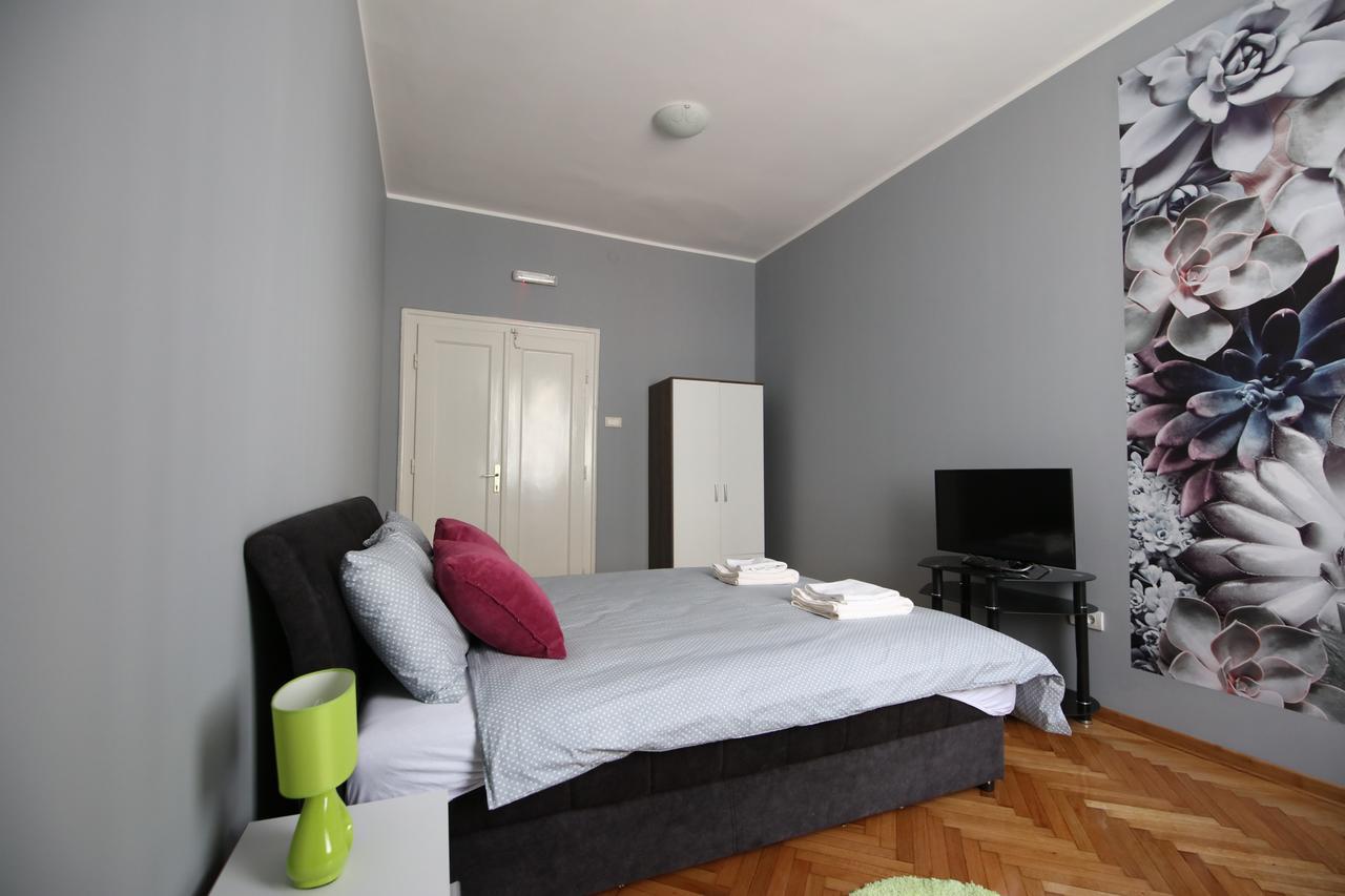 Hostel Fine Beograd Eksteriør bilde