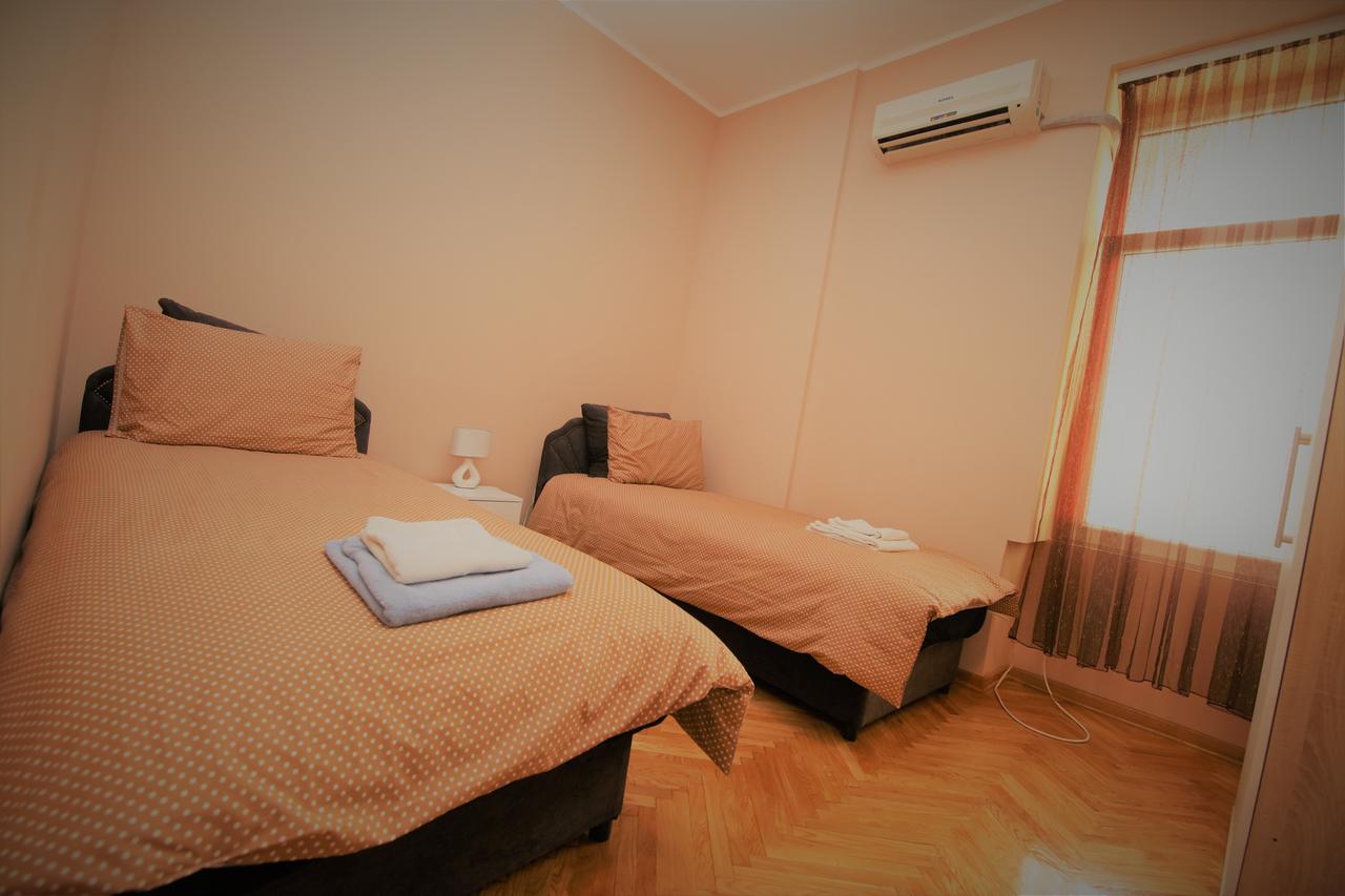 Hostel Fine Beograd Eksteriør bilde