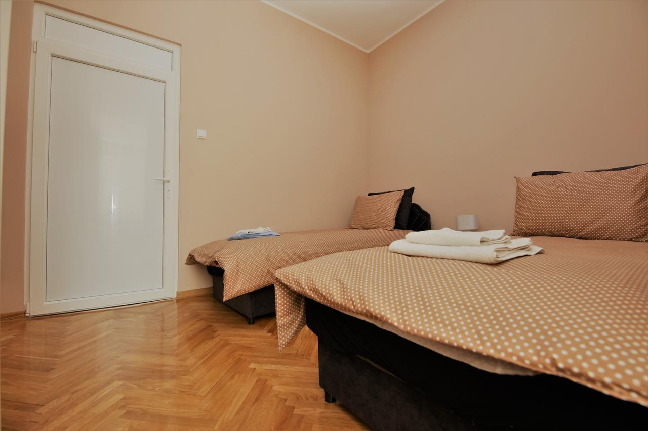 Hostel Fine Beograd Eksteriør bilde